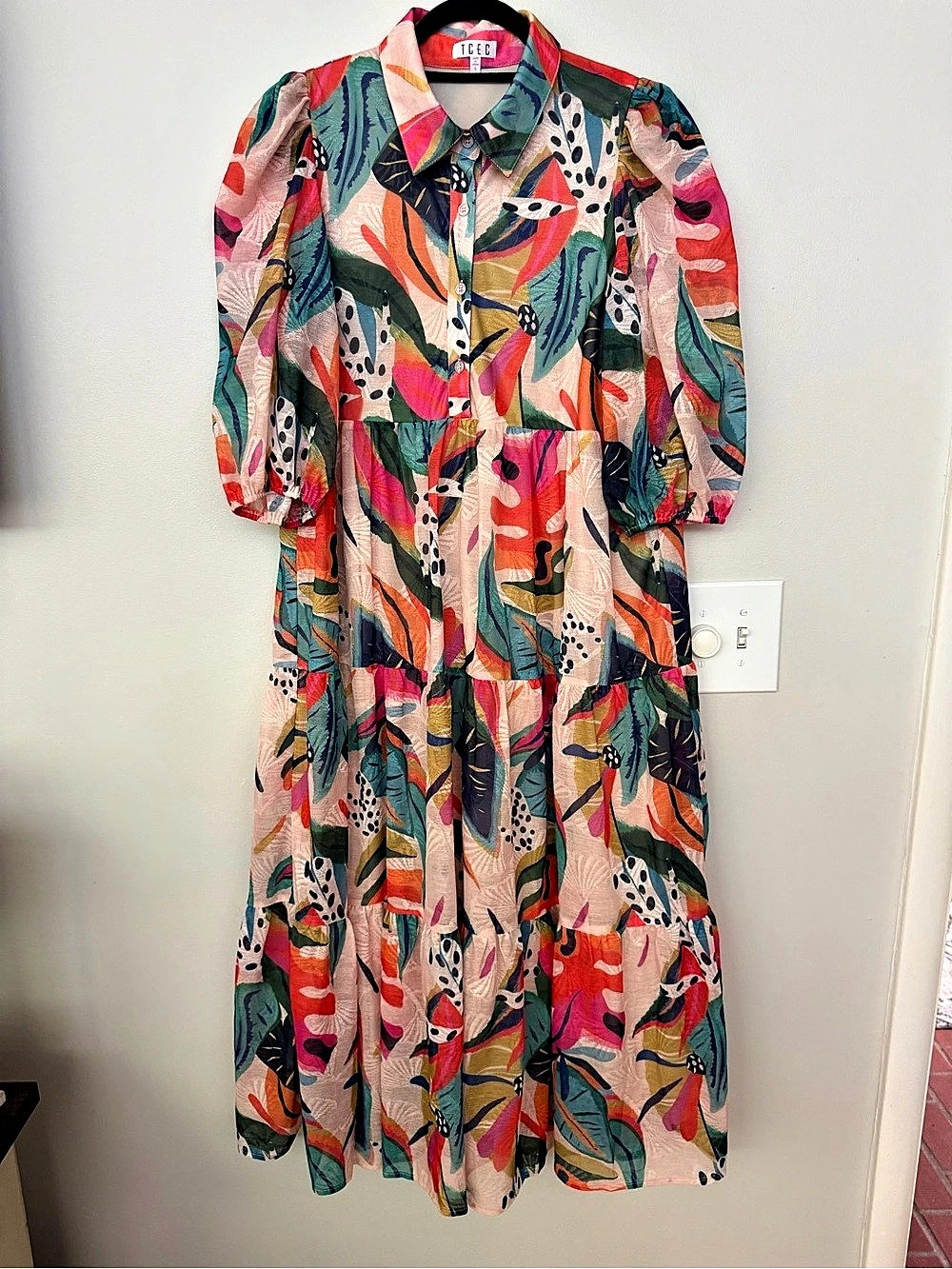 TCEC Abstract Midi Dress in Pink & Multicolor Size Large Like New